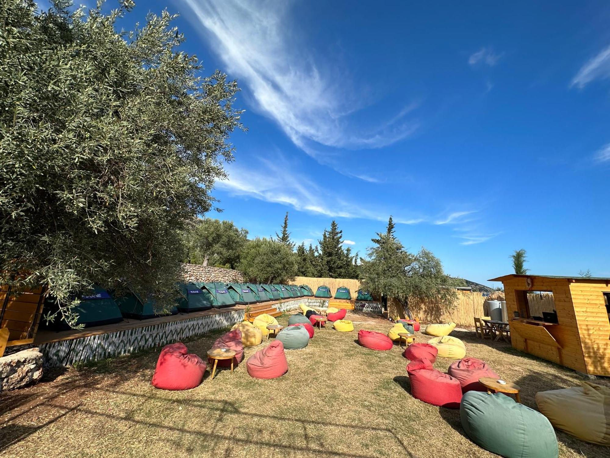 Hotel Alt Camping Dhërmi Exterior foto
